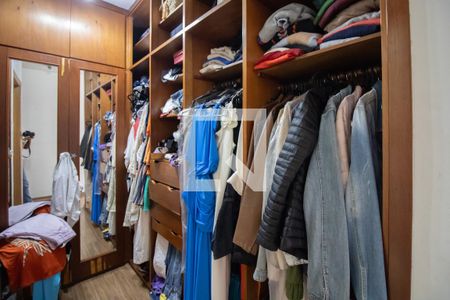 Apartamento à venda com 168m², 4 quartos e 2 vagasCloset da Suíte 1