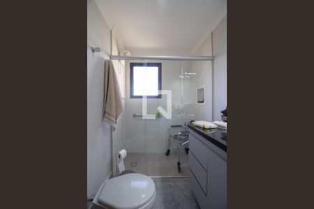 Apartamento à venda com 168m², 4 quartos e 2 vagasBanheiro