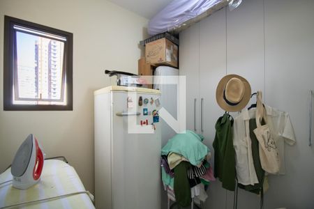 Apartamento à venda com 168m², 4 quartos e 2 vagasQuarto de Serviço