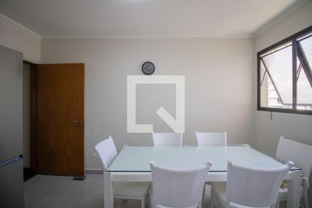 Apartamento à venda com 168m², 4 quartos e 2 vagasCopa