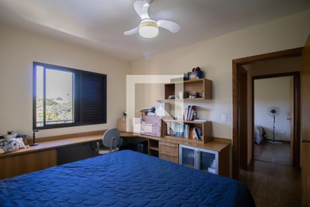 Apartamento à venda com 168m², 4 quartos e 2 vagasQuarto 3