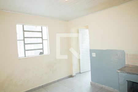 Cozinha  de casa para alugar com 1 quarto, 80m² em Vila Nilo, São Paulo