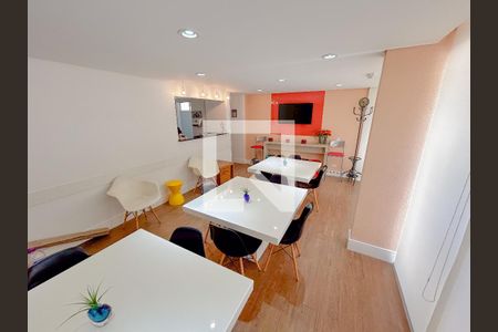 Apartamento para alugar com 51m², 1 quarto e 1 vaga Apartamento para alugar com 51m², 1 quarto e 1 vagaÁrea comum - Salão de festas