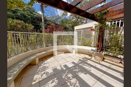 Apartamento para alugar com 51m², 1 quarto e 1 vaga Apartamento para alugar com 51m², 1 quarto e 1 vagaÁrea comum - Salão de festas