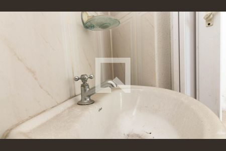 Casa à venda com 168m², 3 quartos e 3 vagasBanheiro