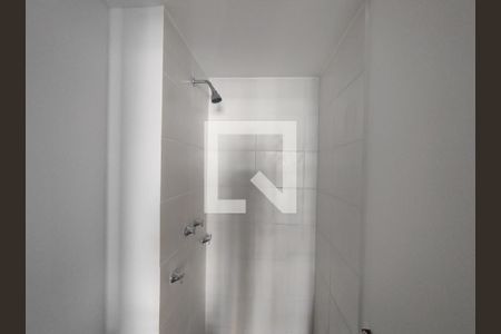 Banheiro de kitnet/studio à venda com 1 quarto, 27m² em Campo Belo, São Paulo