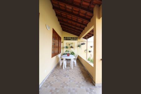 Varanda de casa à venda com 3 quartos, 210m² em Parque Alto Taquaral, Campinas