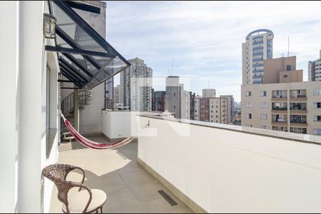 Apartamento à venda com 230m², 5 quartos e 3 vagasVaranda da Cobertura