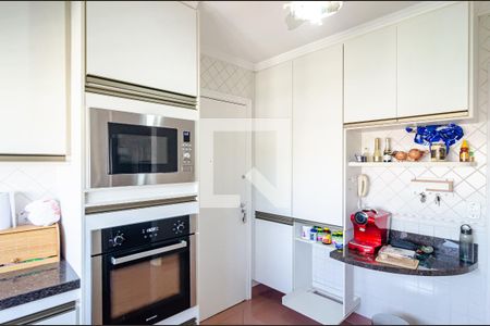 Apartamento à venda com 230m², 5 quartos e 3 vagasCozinha