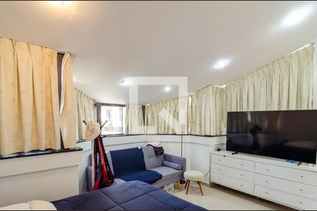 Apartamento à venda com 230m², 5 quartos e 3 vagasSuíte 2