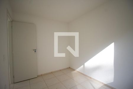 Quarto 1 de apartamento para alugar com 2 quartos, 42m² em Vargem Grande, Rio de Janeiro