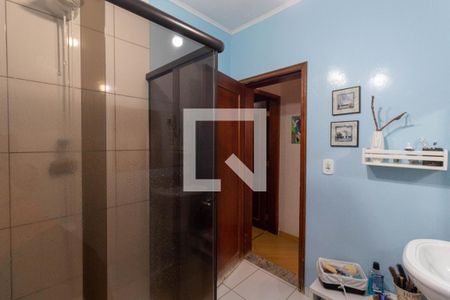 Casa à venda com 500m², 4 quartos e 5 vagas Casa à venda com 500m², 4 quartos e 5 vagasBanheiro 1