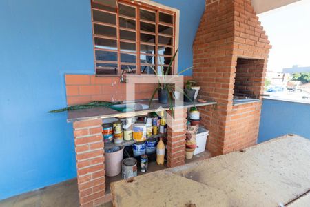 Casa à venda com 500m², 4 quartos e 5 vagas Casa à venda com 500m², 4 quartos e 5 vagasSalão de Festas