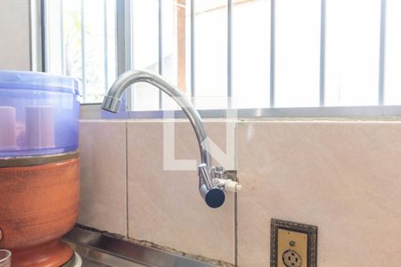 Casa à venda com 500m², 4 quartos e 5 vagas Casa à venda com 500m², 4 quartos e 5 vagasCozinha - Torneira