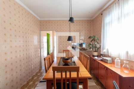 Casa à venda com 500m², 4 quartos e 5 vagas Casa à venda com 500m², 4 quartos e 5 vagasCopa