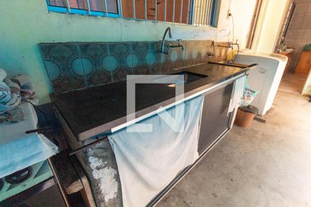 Casa à venda com 500m², 4 quartos e 5 vagas Casa à venda com 500m², 4 quartos e 5 vagasLavanderia 1