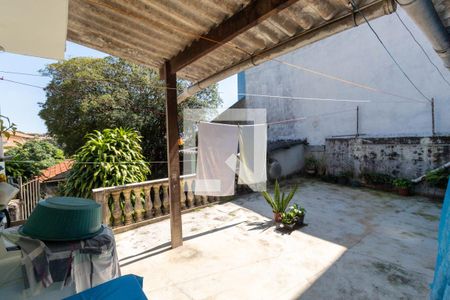 Casa à venda com 500m², 4 quartos e 5 vagas Casa à venda com 500m², 4 quartos e 5 vagasQuintal