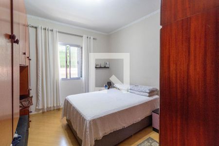 Casa à venda com 500m², 4 quartos e 5 vagas Casa à venda com 500m², 4 quartos e 5 vagasQuarto 3