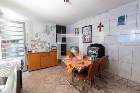 Casa à venda com 500m², 4 quartos e 5 vagas Casa à venda com 500m², 4 quartos e 5 vagasCozinha 3