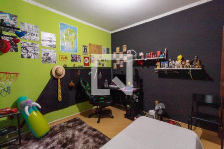 Casa à venda com 500m², 4 quartos e 5 vagas Casa à venda com 500m², 4 quartos e 5 vagasQuarto 4