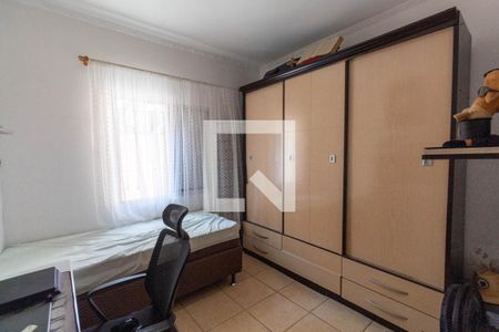 Casa à venda com 500m², 4 quartos e 5 vagas Casa à venda com 500m², 4 quartos e 5 vagasQuarto 1