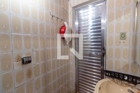 Casa à venda com 500m², 4 quartos e 5 vagas Casa à venda com 500m², 4 quartos e 5 vagasBanheiro 2