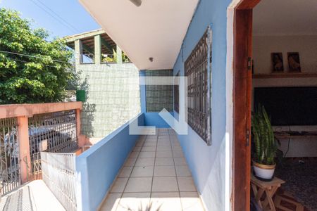 Casa à venda com 500m², 4 quartos e 5 vagas Casa à venda com 500m², 4 quartos e 5 vagasCorredor