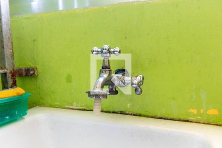 Casa à venda com 500m², 4 quartos e 5 vagas Casa à venda com 500m², 4 quartos e 5 vagasLavanderia (Torneira)