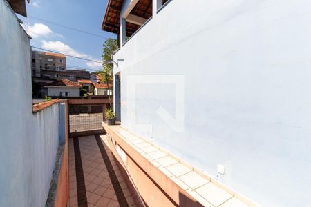 Casa à venda com 500m², 4 quartos e 5 vagas Casa à venda com 500m², 4 quartos e 5 vagasQuintal