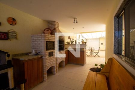 Casa de condomínio à venda com 300m², 4 quartos e 3 vagasÁrea Gourmet