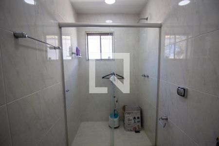 Casa de condomínio à venda com 300m², 4 quartos e 3 vagasBanheiro da Suíte 3