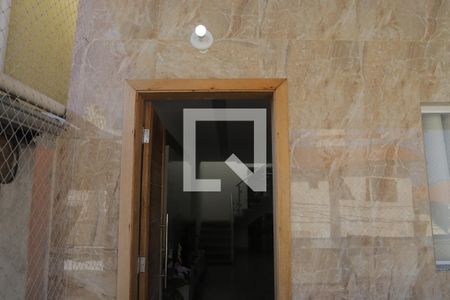 Sacada de casa à venda com 3 quartos, 200m² em Parque Imperial, São Paulo