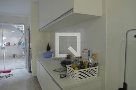 Casa à venda com 200m², 3 quartos e 6 vagasCozinha