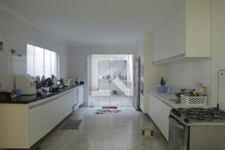 Casa à venda com 200m², 3 quartos e 6 vagasCozinha