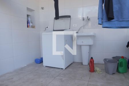 Casa à venda com 200m², 3 quartos e 6 vagasLavanderia