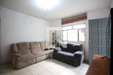 Sala de casa à venda com 3 quartos, 80m² em Vila Vitório Mazzei, São Paulo
