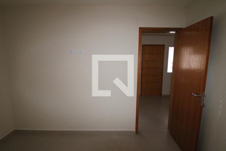 Quarto de apartamento à venda com 1 quarto, 30m² em Vila Nivi, São Paulo