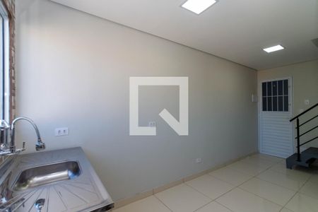 Sala/Cozinha de apartamento para alugar com 1 quarto, 40m² em Vila Augusta, Guarulhos