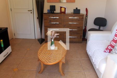 Casa à venda com 394m², 6 quartos e 2 vagas Casa à venda com 394m², 6 quartos e 2 vagasQuarto 2