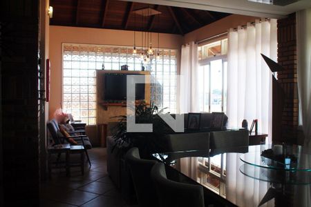 Sala de casa à venda com 6 quartos, 394m² em Jardim América, São Leopoldo