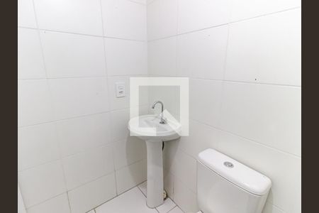 Apartamento para alugar com 38m², 2 quartos e sem vagaBanheiro