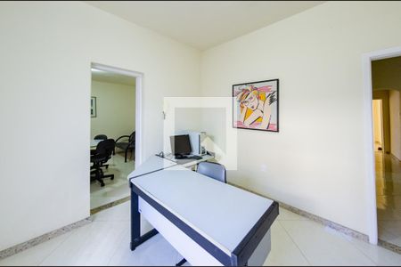 Sala de casa para alugar com 3 quartos, 400m² em Carlos Prates, Belo Horizonte