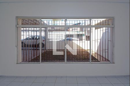 Sala - vista de casa à venda com 3 quartos, 225m² em Vila Planalto, São Bernardo do Campo