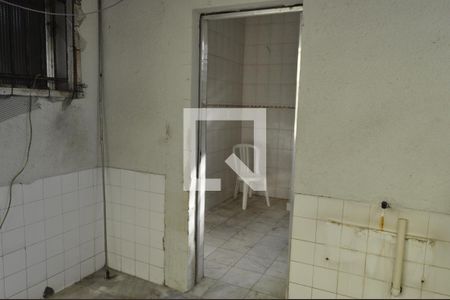 Casa para alugar com 55m², 2 quartos e 1 vagaÁrea Externa