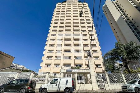 Apartamento para alugar com 126m², 3 quartos e 2 vagas Apartamento para alugar com 126m², 3 quartos e 2 vagasFachada