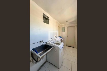 Apartamento para alugar com 126m², 3 quartos e 2 vagas Apartamento para alugar com 126m², 3 quartos e 2 vagasÁrea de Serviço