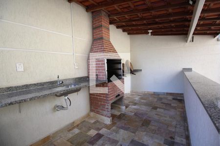 Apartamento para alugar com 126m², 3 quartos e 2 vagas Apartamento para alugar com 126m², 3 quartos e 2 vagasÁrea comum - Churrasqueira