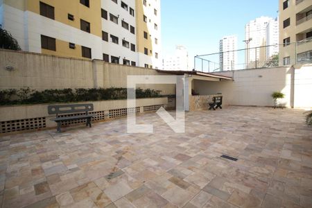 Apartamento para alugar com 126m², 3 quartos e 2 vagas Apartamento para alugar com 126m², 3 quartos e 2 vagasÁrea comum - Churrasqueira