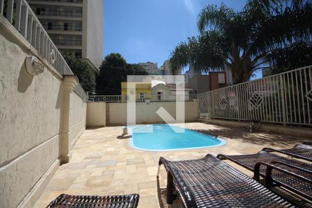 Apartamento para alugar com 126m², 3 quartos e 2 vagas Apartamento para alugar com 126m², 3 quartos e 2 vagasÁrea comum - Piscina