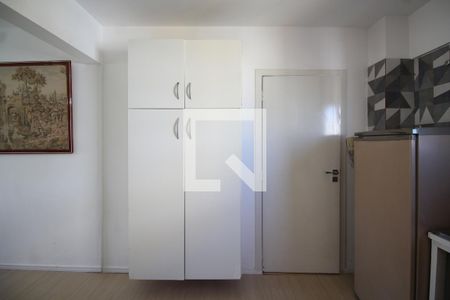 Apartamento para alugar com 126m², 3 quartos e 2 vagas Apartamento para alugar com 126m², 3 quartos e 2 vagasCozinha